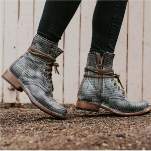 Freebird Manchester Leather Boots Gray Sz 10